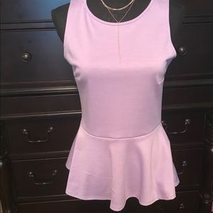 Peplum sleeveless lavender top. Size M. NWT